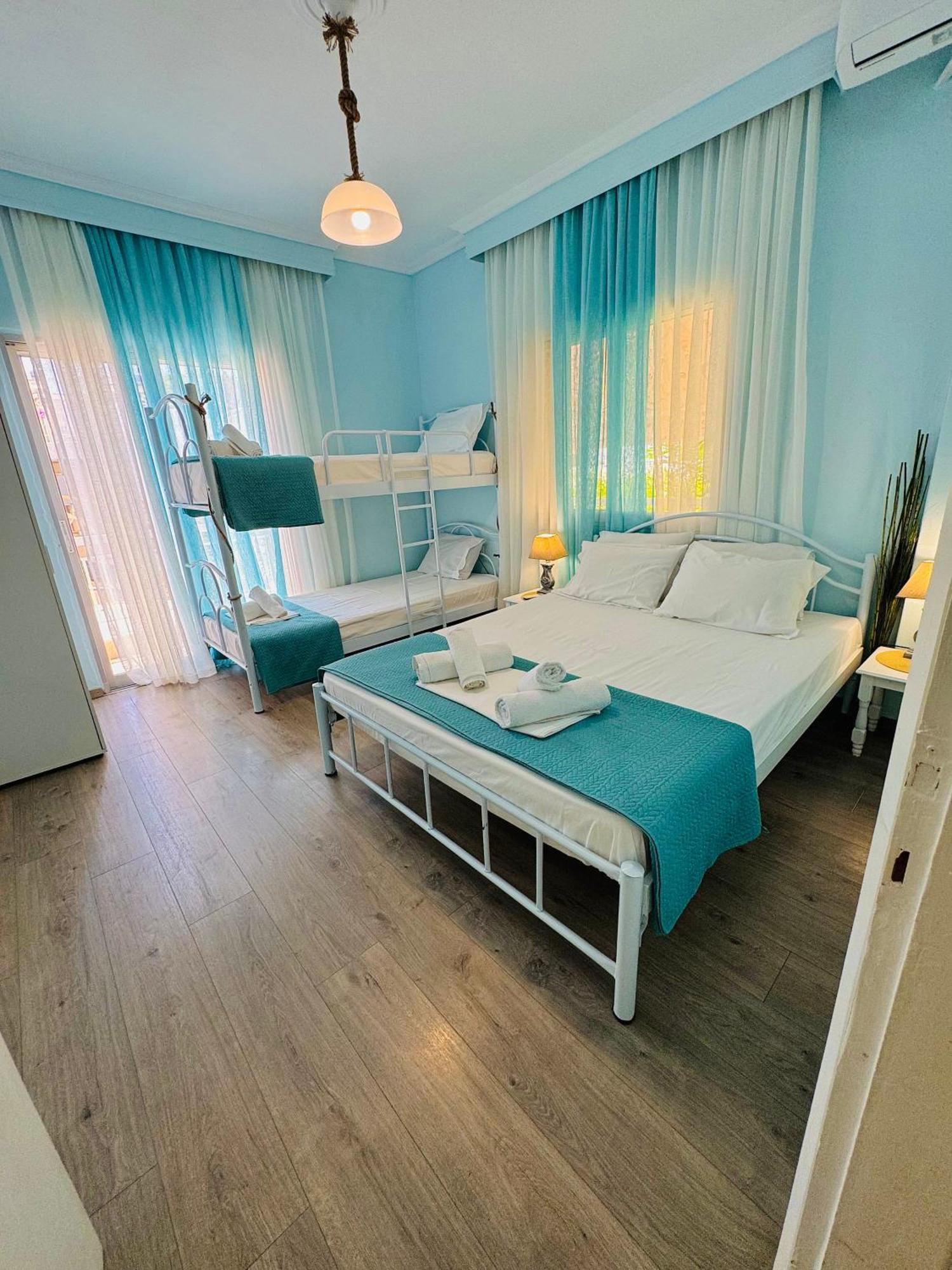 Amalia House Apartamento Nea Kallikrateia Exterior foto